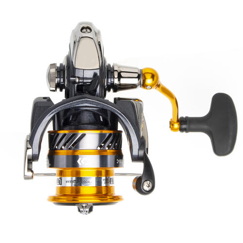 Daiwa Revros LT 3000-C Spinning Fishing Reel | Land & Sea NZ