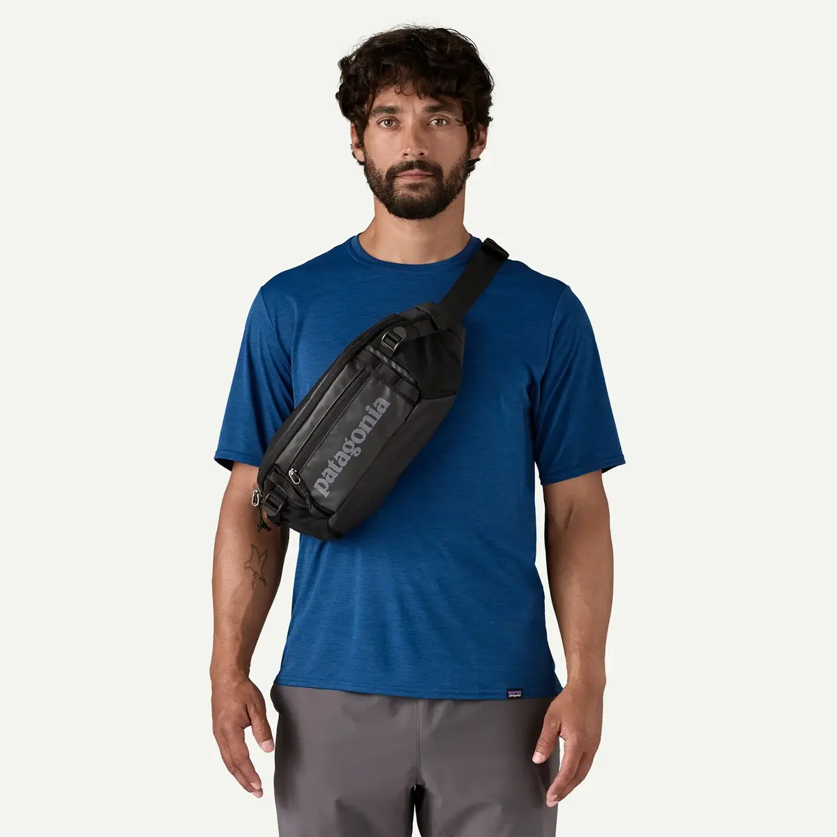 新品 Patagonia BLACK HOLE WAIST PACK 5L Patagonia Black Hole® Waist Pack 5L