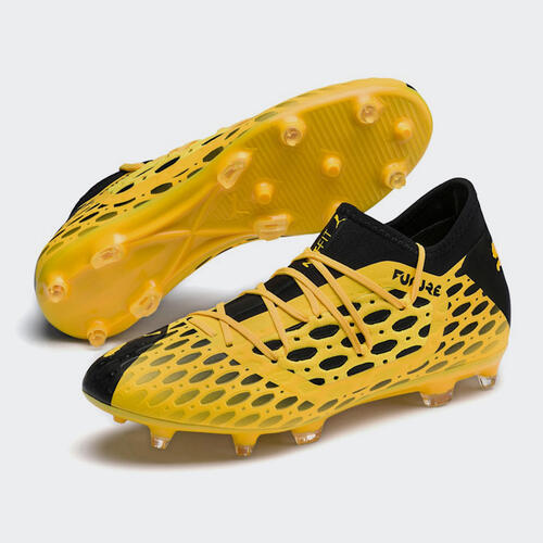 puma spark soccer boots
