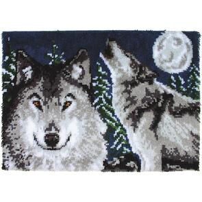 Caron Wonderart Wonderart Latch Hook Kit 27"X40" - Midnight Wolves