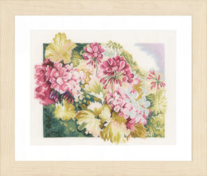 Lanarte Cross Stitch Kit - Gerariums (on Linen)