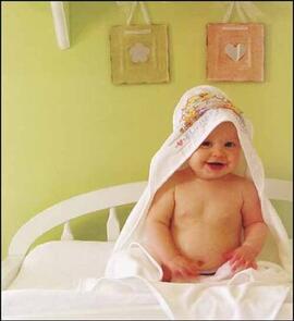 Charles Craft Royal Class Hooded Baby Towel