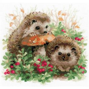 Riolis Hedgehogs In Lingonberries  - Cross Stitch Kit