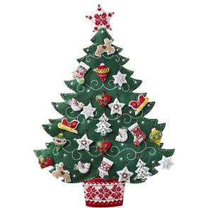 Bucilla Christmas Tree Advent Calender - Felt Applique Kit