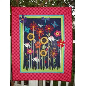 Wendy Williams Pattern - Bugs And Blooms Quilt