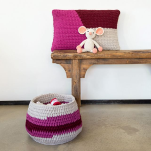 Hoooked Crochet Pattern Cushion Astoria