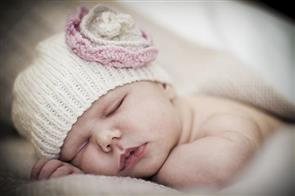 Lisa F Baby Cakes BC04 Antoinette Hat - Knitting Pattern / Kit