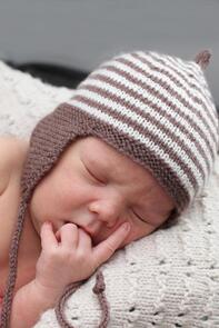 Lisa F Baby Cakes BC19 Torben Hat - Knitting Pattern / Kit