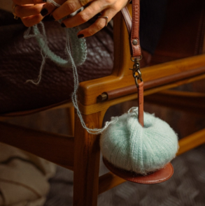 Muud Gyrit Yarn Holder - Whisky