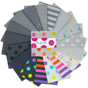 Free Spirit Tula Pink || Graywork || 5" Charm Pack (42pcs)