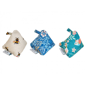 Hobby Gift Pyramid Fabric Weights (assorted) - Bee, Bird or Floral Woodblock