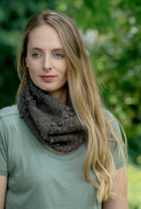 Lisa F Hc11 - Makenzie Cowl  - Knitting Pattern / Kit
