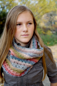 Lisa F HC37 - Vesper Cowl - Knitting Pattern / Kit