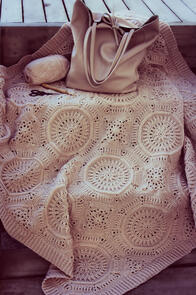 Holland Designs Crochet Pattern - Fairest Wheel Blanket