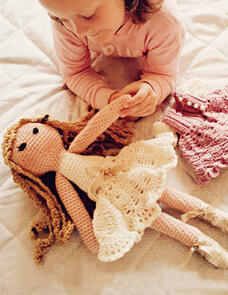 Holland Designs Crochet Pattern - Sweet Ballerina Doll