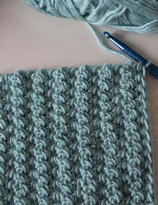 Holland Designs Crochet Pattern - Cast on Half Triple Crochet Blanket