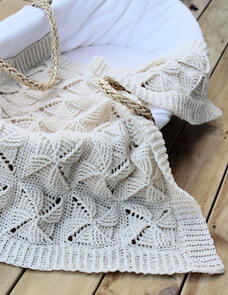 Holland Designs Crochet Pattern - Textured Pinwheel Blanket