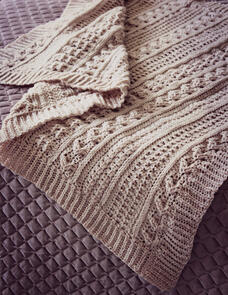 Holland Designs Crochet Pattern - August Afghan