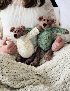 Holland Designs Crochet Pattern - Cable Baby Teddies