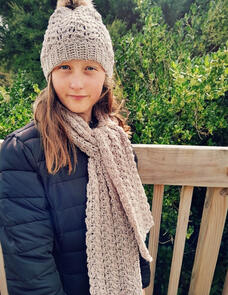 Holland Designs Crochet Pattern - Queenstown Beanie & Scarf