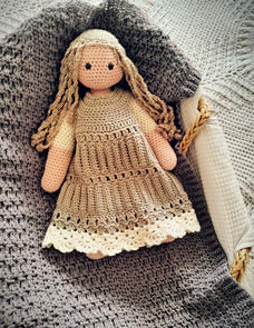 Holland Designs Crochet Pattern - Little Doll on the Prairie