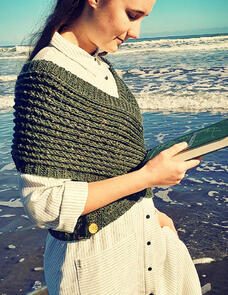 Holland Designs Crochet Pattern - Evergreen Wrap