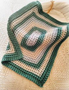 Holland Designs Crochet Pattern - Rectangular Reversible Waffle Blanket