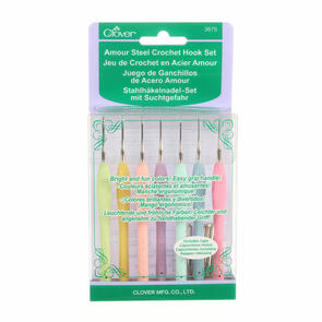 Clover Amour Steel Crochet Hook Set