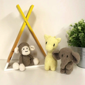 Hoooked Amigurumi Kit : Jungle Friends