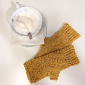 Hoooked Woool'e: Diamonds Mittens