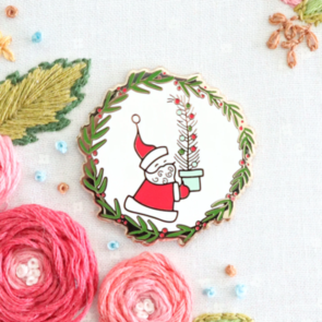 Flamingo Toes Needle Minder - Vintage Santa