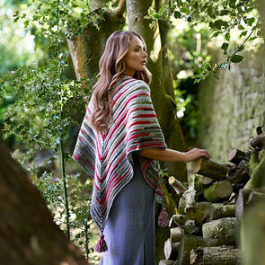 West Yorkshire Spinners Hollyberry Shawl - Crochet Pattern / Kit