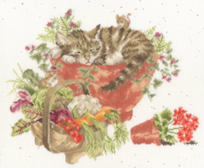 Bothy Threads Cross Stitch Kit - Purrrfect Spot