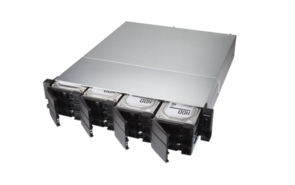 QNAP TS-H1886XU-RP-R2-D1622-32G